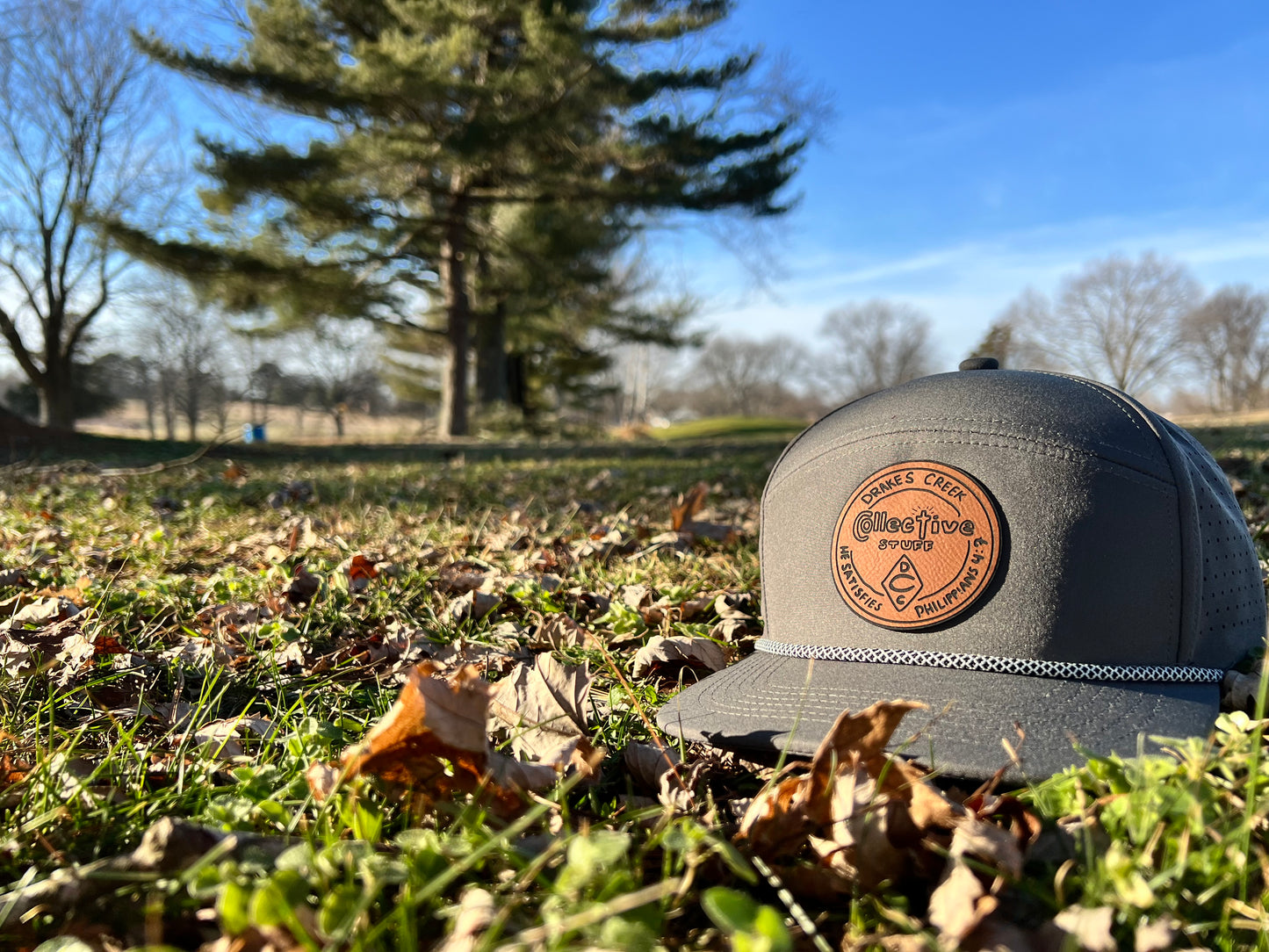“HE SATISFIES” • Philippians 4:7 • 7-Panel